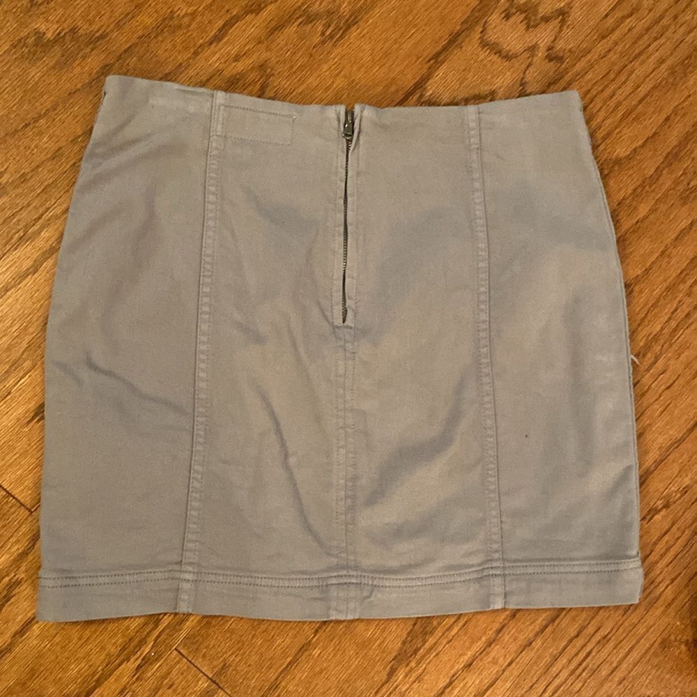 WishList Jeans skirt, gray size large - Picture 5 of 6